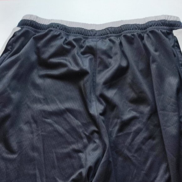 Under Armour athletic track pants black men's size XXL loose - Picture 2 of 7